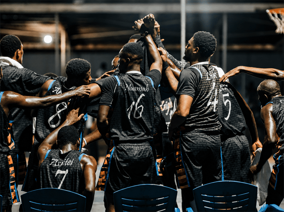 First Quarter Blitz Sets Up Comfortable Win Over Navy